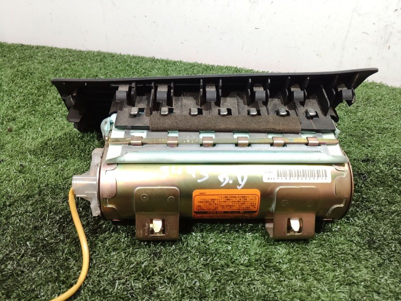 Recambio de airbag delantero derecho para mazda mpv ii (lw) 2.0 di referencia OEM IAM L6010252901 L6010252901 L6010252901