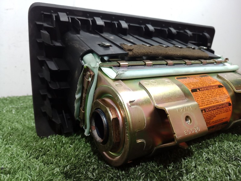 Recambio de airbag delantero derecho para mazda mpv ii (lw) 2.0 di referencia OEM IAM L6010252901 L6010252901 L6010252901