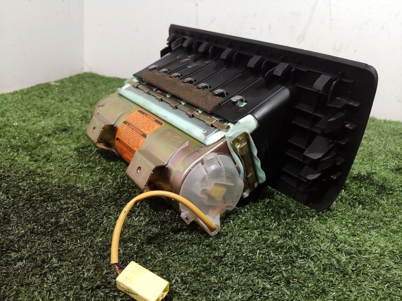 Recambio de airbag delantero derecho para mazda mpv ii (lw) 2.0 di referencia OEM IAM L6010252901 L6010252901 L6010252901