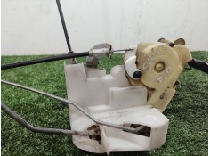 Recambio de cerradura puerta delantera derecha para mazda mpv ii (lw) 2.0 di referencia OEM IAM    2