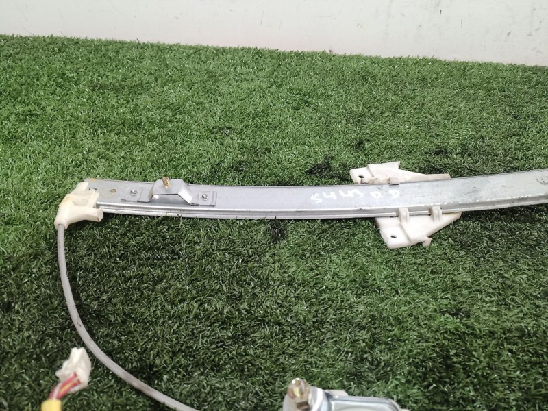 Recambio de elevalunas delantero derecho para mazda mpv ii (lw) 2.0 di referencia OEM IAM   