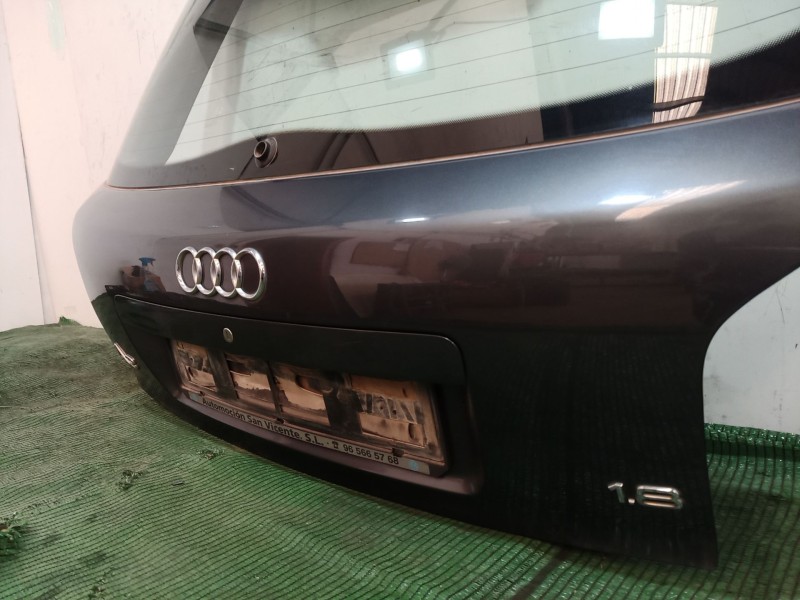 Recambio de porton trasero para audi a3 (8l1) 1.8 referencia OEM IAM   