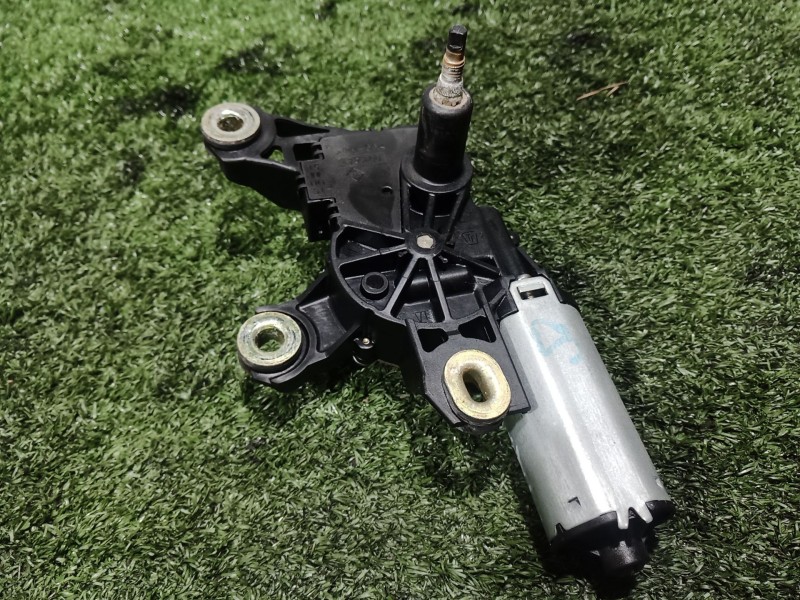 Recambio de motor limpia trasero para audi a3 (8l1) 1.8 referencia OEM IAM   