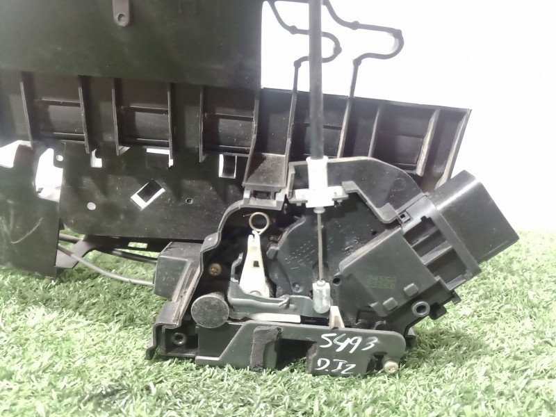 Recambio de cerradura puerta delantera izquierda para audi a3 (8l1) 1.8 referencia OEM IAM   