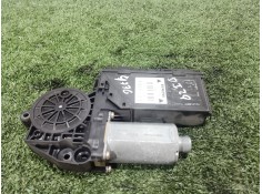 Recambio de motor elevalunas delantero izquierdo para audi a4 berlina (8e) 1.9 tdi (96kw) referencia OEM IAM    2