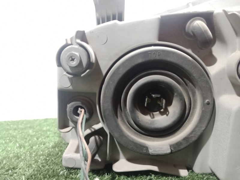 Recambio de faro derecho para chevrolet aveo / kalos sedán (t250, t255) 1.2 referencia OEM IAM   