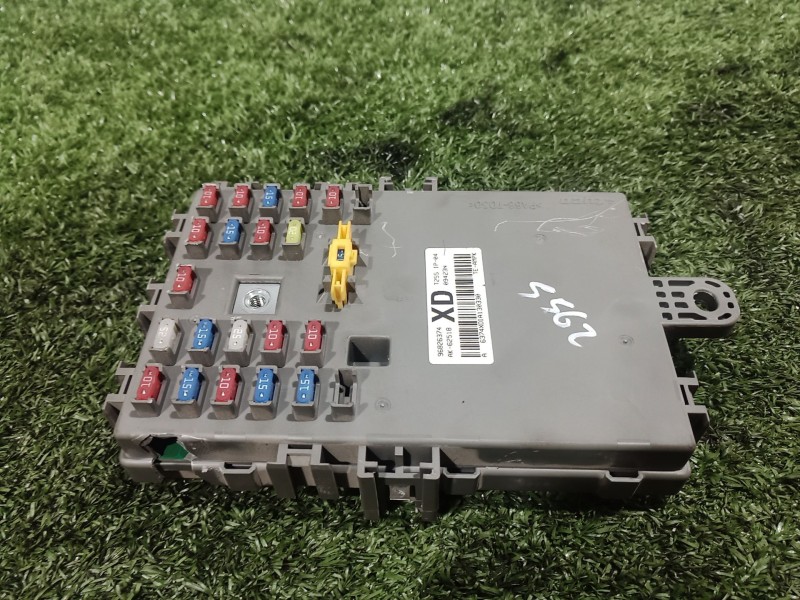 Recambio de caja reles / fusibles para chevrolet aveo / kalos sedán (t250, t255) 1.2 referencia OEM IAM 96826374 96826374 AK625