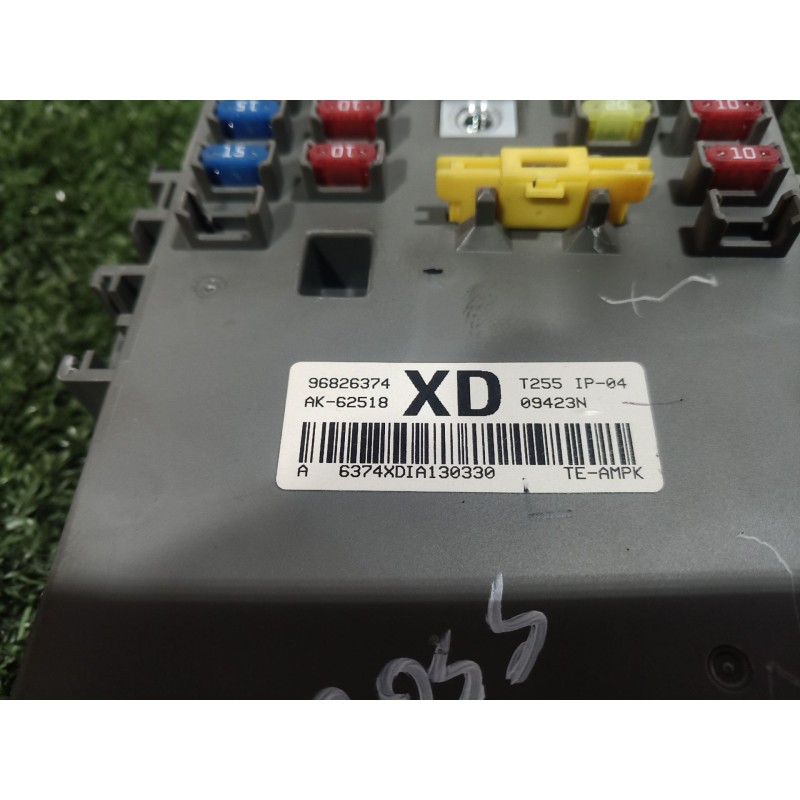 Recambio de caja reles / fusibles para chevrolet aveo / kalos sedán (t250, t255) 1.2 referencia OEM IAM 96826374 96826374 AK625