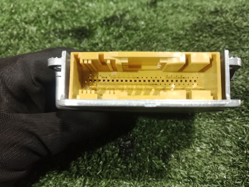 Recambio de centralita airbag para chevrolet aveo / kalos sedán (t250, t255) 1.2 referencia OEM IAM 96806963 96806963 96806963