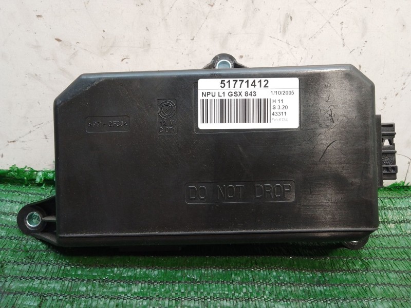 Recambio de modulo confort para lancia ypsilon (843_) 1.2 (843.axb1a) referencia OEM IAM 51771412 51771412 NPUL1GSX843