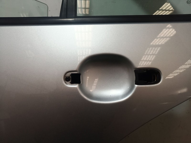 Recambio de puerta trasera izquierda para volkswagen bora i (1j2) 1.6 16v referencia OEM IAM   