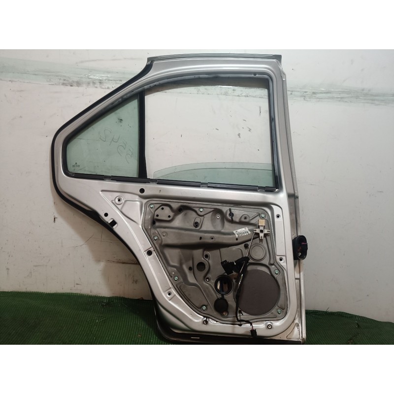 Recambio de puerta trasera izquierda para volkswagen bora i (1j2) 1.6 16v referencia OEM IAM   