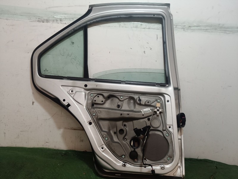 Recambio de puerta trasera izquierda para volkswagen bora i (1j2) 1.6 16v referencia OEM IAM   