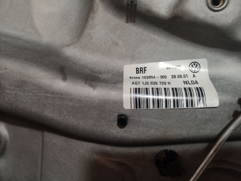 Recambio de puerta trasera izquierda para volkswagen bora i (1j2) 1.6 16v referencia OEM IAM   