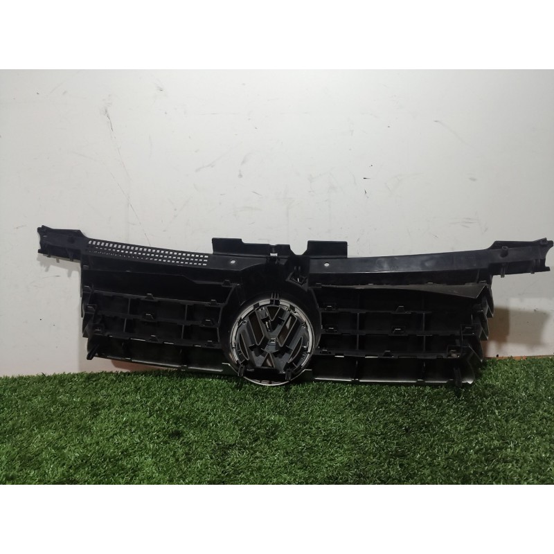 Recambio de rejilla delantera para volkswagen bora i (1j2) 1.6 16v referencia OEM IAM   