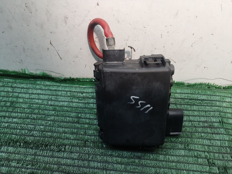 Recambio de caja reles / fusibles para volkswagen golf iv (1j1) 1.6 16v referencia OEM IAM   