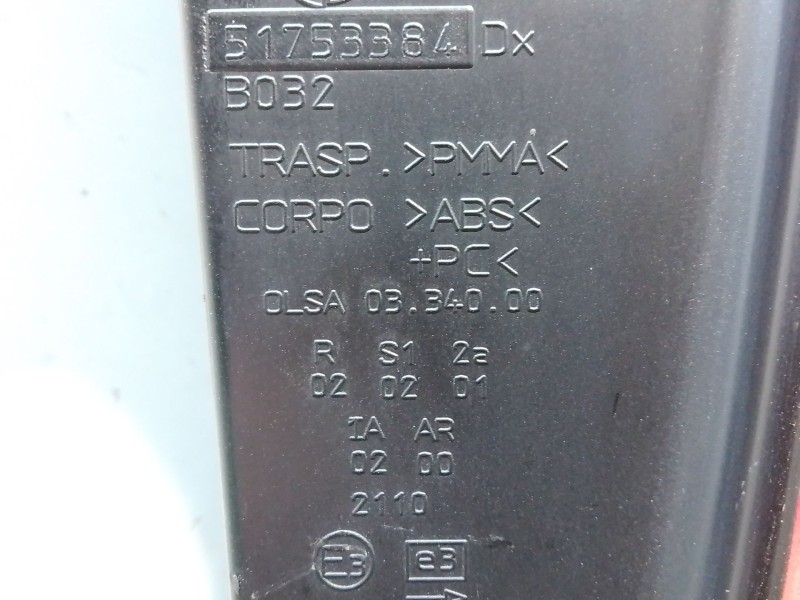 Recambio de piloto trasero derecho para lancia ypsilon (843_) 1.2 (843.axb1a) referencia OEM IAM 51753384 0334003 B032