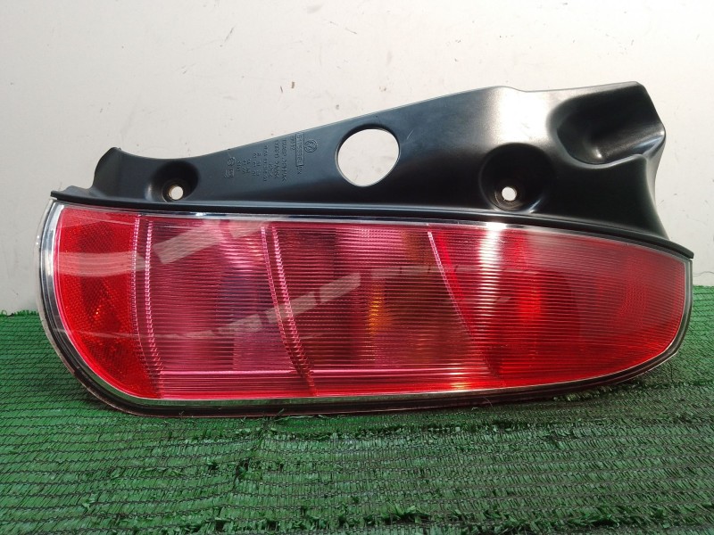 Recambio de piloto trasero derecho para lancia ypsilon (843_) 1.2 (843.axb1a) referencia OEM IAM 51753384 0334003 B032