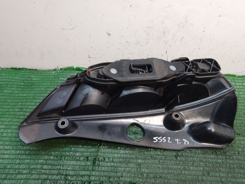 Recambio de piloto trasero derecho para lancia ypsilon (843_) 1.2 (843.axb1a) referencia OEM IAM 51753384 0334003 B032