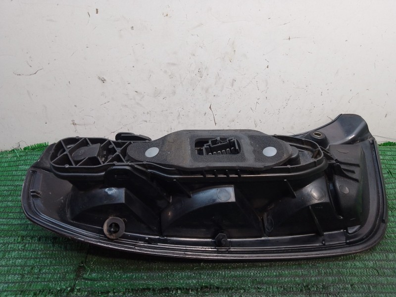 Recambio de piloto trasero derecho para lancia ypsilon (843_) 1.2 (843.axb1a) referencia OEM IAM 51753384 0334003 B032