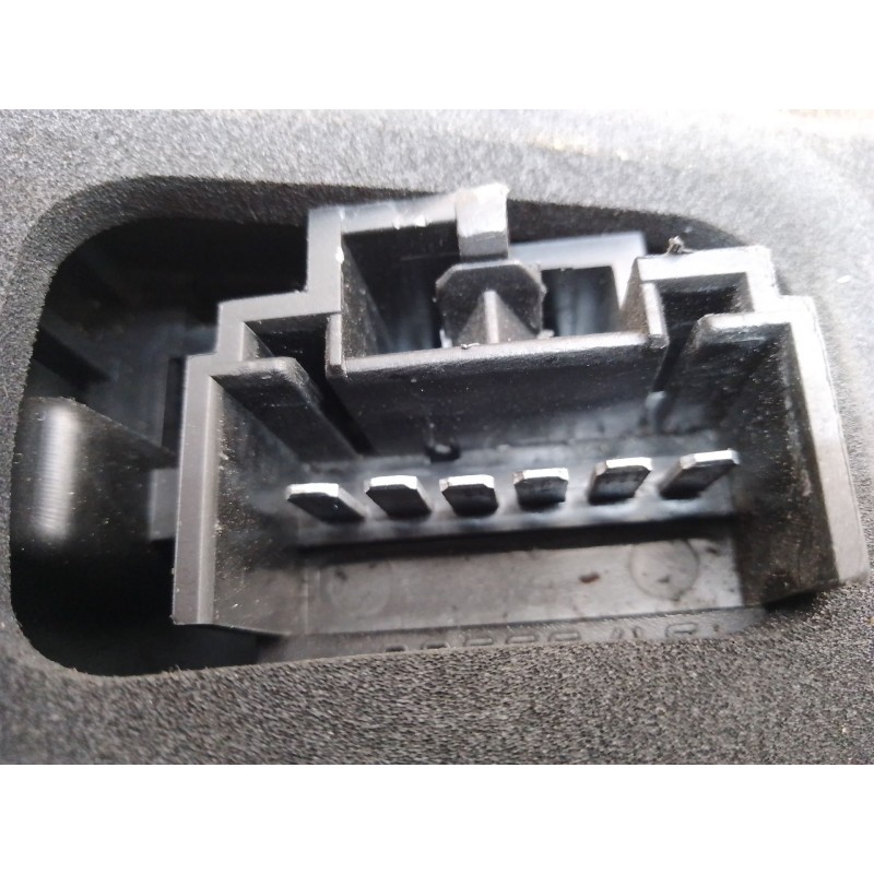 Recambio de piloto trasero derecho para lancia ypsilon (843_) 1.2 (843.axb1a) referencia OEM IAM 51753384 0334003 B032