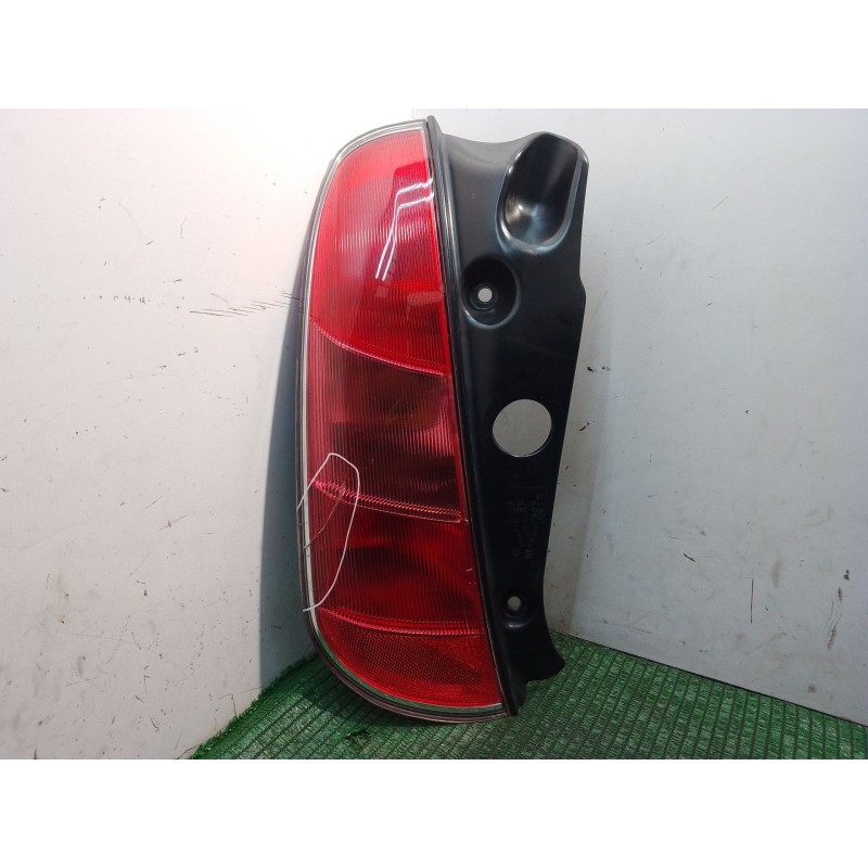 Recambio de piloto trasero izquierdo para lancia ypsilon (843_) 1.2 (843.axb1a) referencia OEM IAM 51753385 0334003 B032
