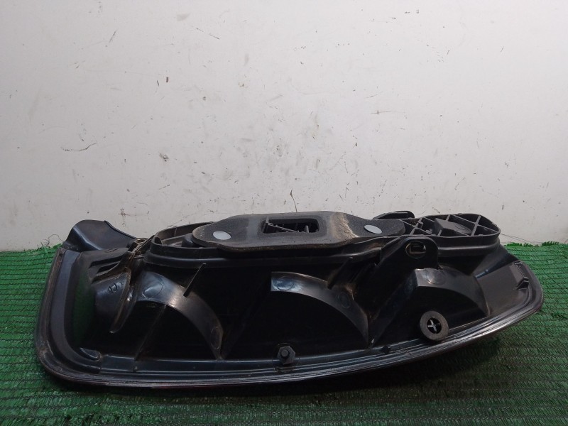 Recambio de piloto trasero izquierdo para lancia ypsilon (843_) 1.2 (843.axb1a) referencia OEM IAM 51753385 0334003 B032