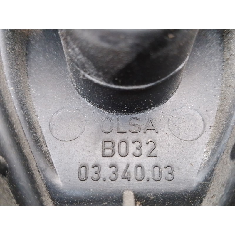 Recambio de piloto trasero izquierdo para lancia ypsilon (843_) 1.2 (843.axb1a) referencia OEM IAM 51753385 0334003 B032