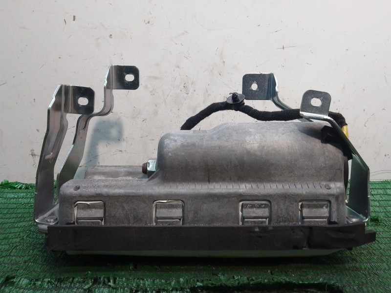 Recambio de airbag delantero derecho para lancia ypsilon (843_) 1.2 (843.axb1a) referencia OEM IAM 517379570 517379570 YP0530402