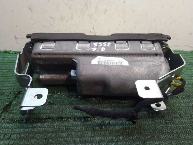Recambio de airbag delantero derecho para lancia ypsilon (843_) 1.2 (843.axb1a) referencia OEM IAM 517379570 517379570 YP0530402