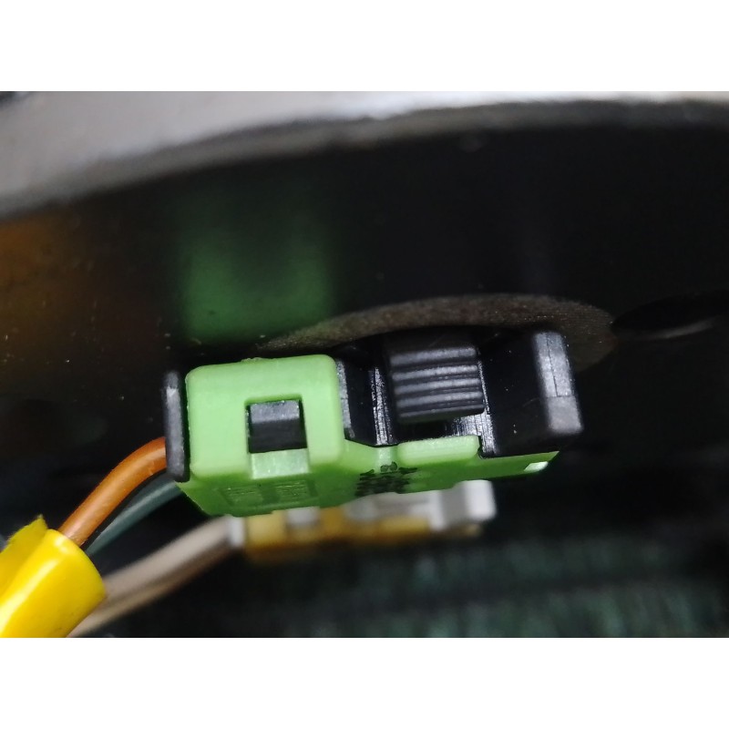 Recambio de airbag delantero derecho para lancia ypsilon (843_) 1.2 (843.axb1a) referencia OEM IAM 517379570 517379570 YP0530402