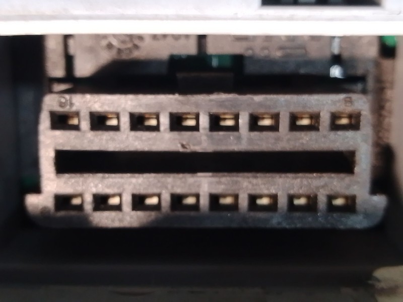 Recambio de caja reles / fusibles para lancia ypsilon (843_) 1.2 (843.axb1a) referencia OEM IAM 51771409  