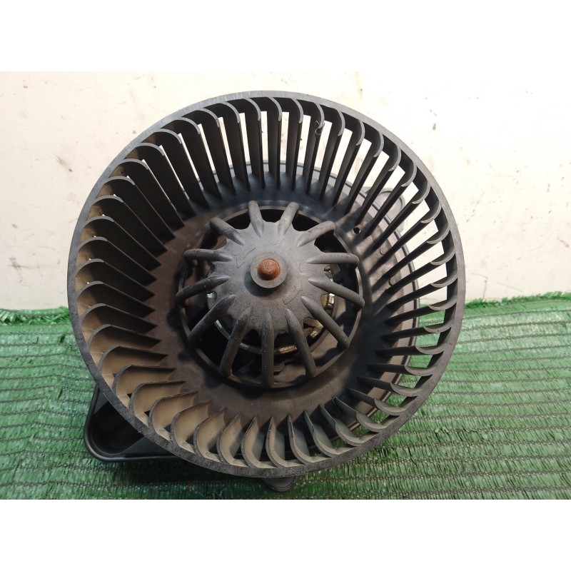 Recambio de ventilador calefaccion para lancia ypsilon (843_) 1.2 (843.axb1a) referencia OEM IAM B837 B837 C3120522309