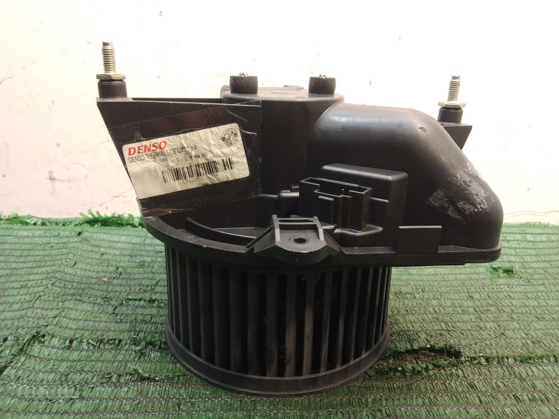 Recambio de ventilador calefaccion para lancia ypsilon (843_) 1.2 (843.axb1a) referencia OEM IAM B837 B837 C3120522309
