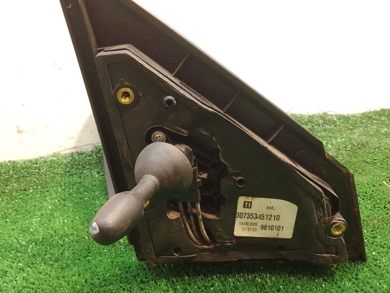 Recambio de retrovisor izquierdo para lancia ypsilon (843_) 1.2 (843.axb1a) referencia OEM IAM 735339652 0004489 735339653