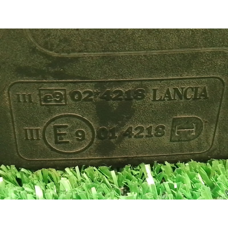 Recambio de retrovisor izquierdo para lancia ypsilon (843_) 1.2 (843.axb1a) referencia OEM IAM 735339652 0004489 735339653