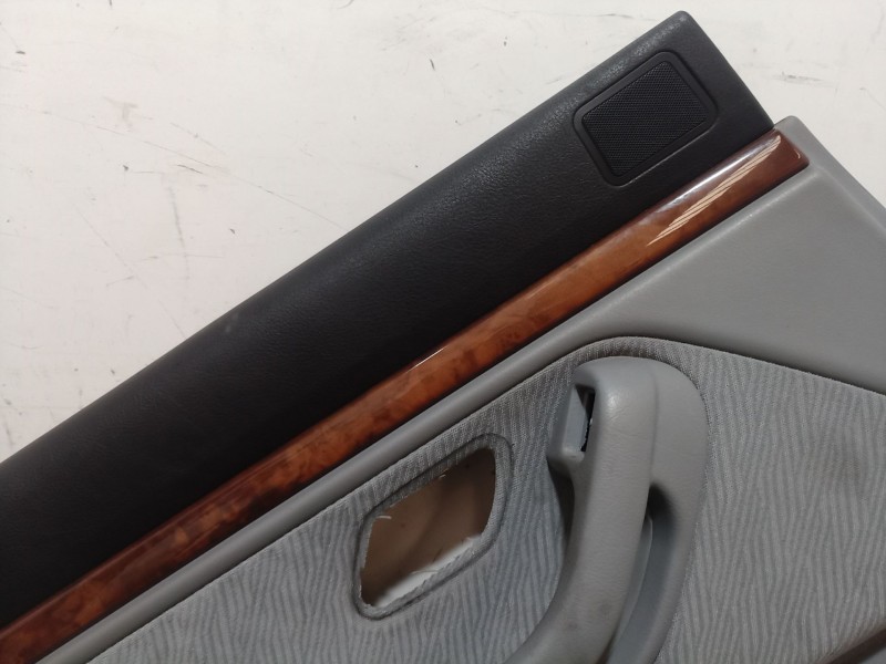 Recambio de guarnecido puerta trasera izquierda para bmw 5 (e39) 523 i referencia OEM IAM   