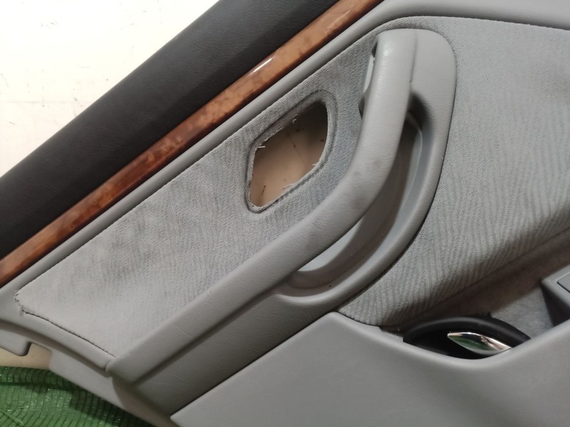 Recambio de guarnecido puerta trasera izquierda para bmw 5 (e39) 523 i referencia OEM IAM   