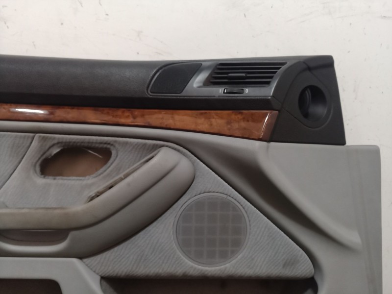 Recambio de guarnecido puerta delantera izquierda para bmw 5 (e39) 523 i referencia OEM IAM 8212805 8212805 8212805