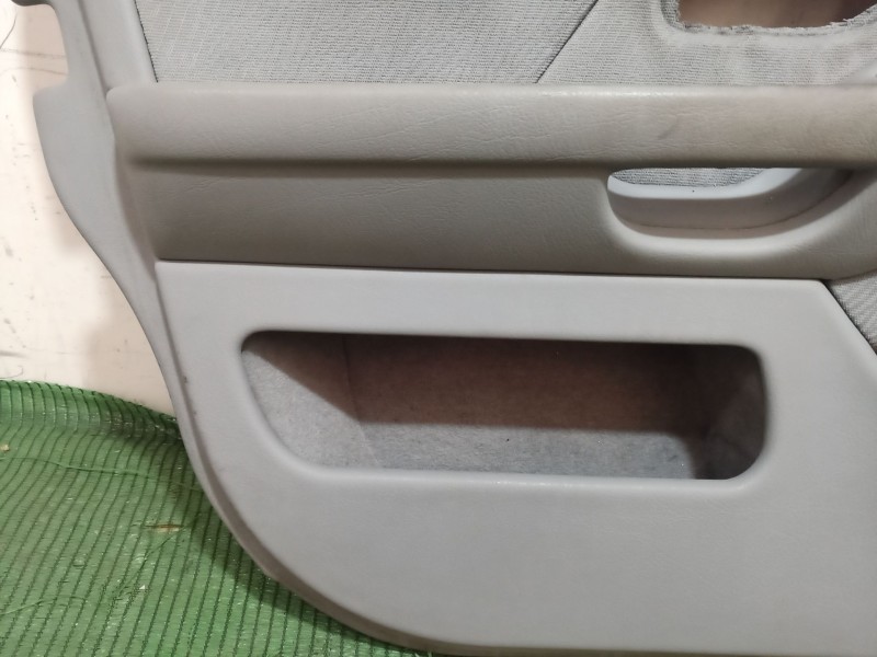 Recambio de guarnecido puerta delantera izquierda para bmw 5 (e39) 523 i referencia OEM IAM 8212805 8212805 8212805