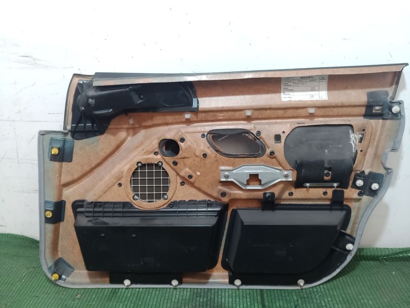 Recambio de guarnecido puerta delantera izquierda para bmw 5 (e39) 523 i referencia OEM IAM 8212805 8212805 8212805