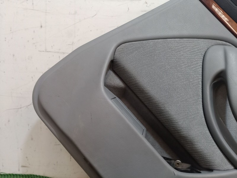 Recambio de guarnecido puerta trasera derecha para bmw 5 (e39) 523 i referencia OEM IAM   