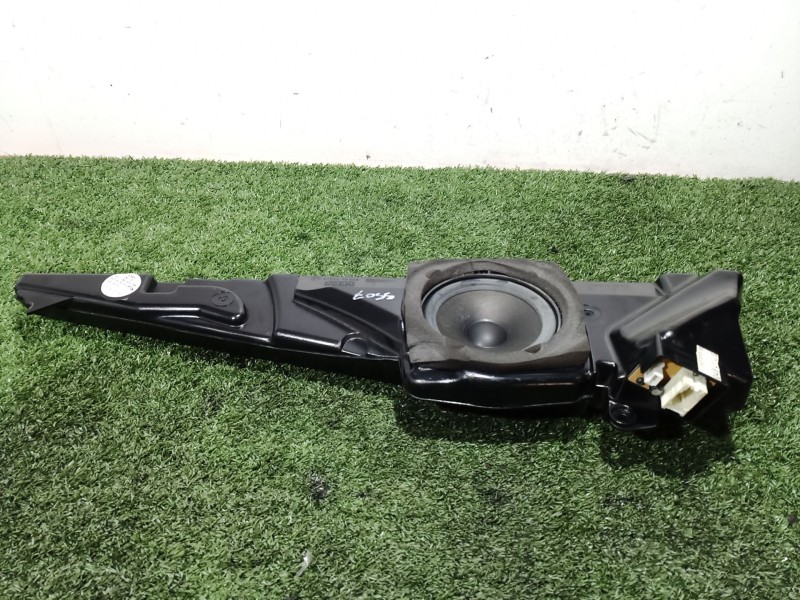 Recambio de altavoz para bmw 5 (e39) 523 i referencia OEM IAM   
