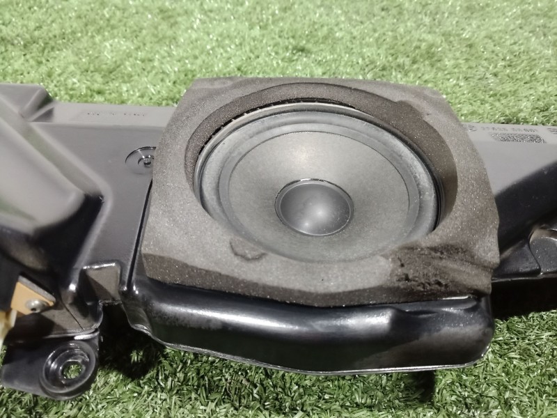 Recambio de altavoz para bmw 5 (e39) 523 i referencia OEM IAM   