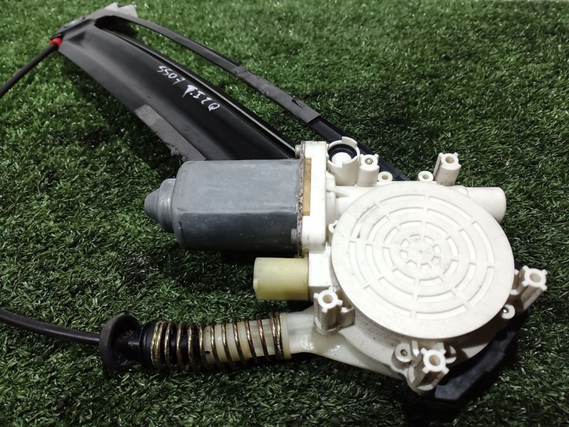 Recambio de elevalunas trasero izquierdo para bmw 5 (e39) 523 i referencia OEM IAM   