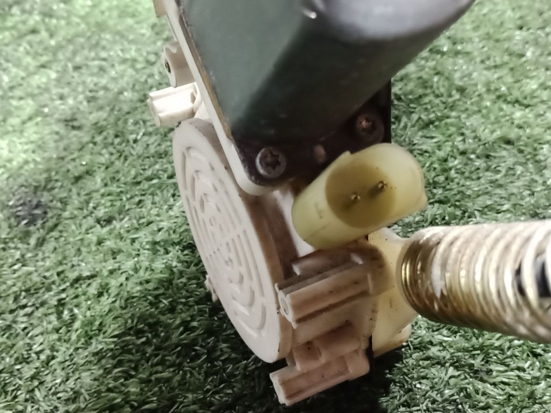 Recambio de elevalunas trasero derecho para bmw 5 (e39) 523 i referencia OEM IAM   