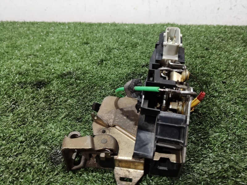 Recambio de cerradura puerta trasera derecha para bmw 5 (e39) 523 i referencia OEM IAM   