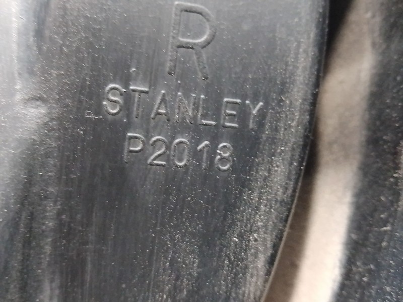 Recambio de faro derecho para mazda mpv ii (lw) 2.0 di referencia OEM IAM 90733100 90733100 P2018