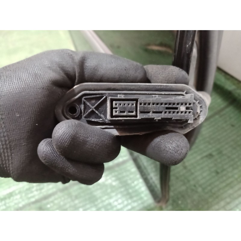 Recambio de puerta trasera derecha para bmw 3 (e46) 320 d referencia OEM IAM   