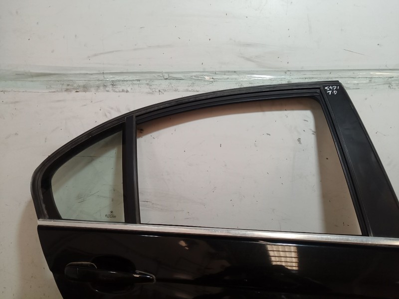 Recambio de puerta trasera derecha para bmw 3 (e46) 320 d referencia OEM IAM   